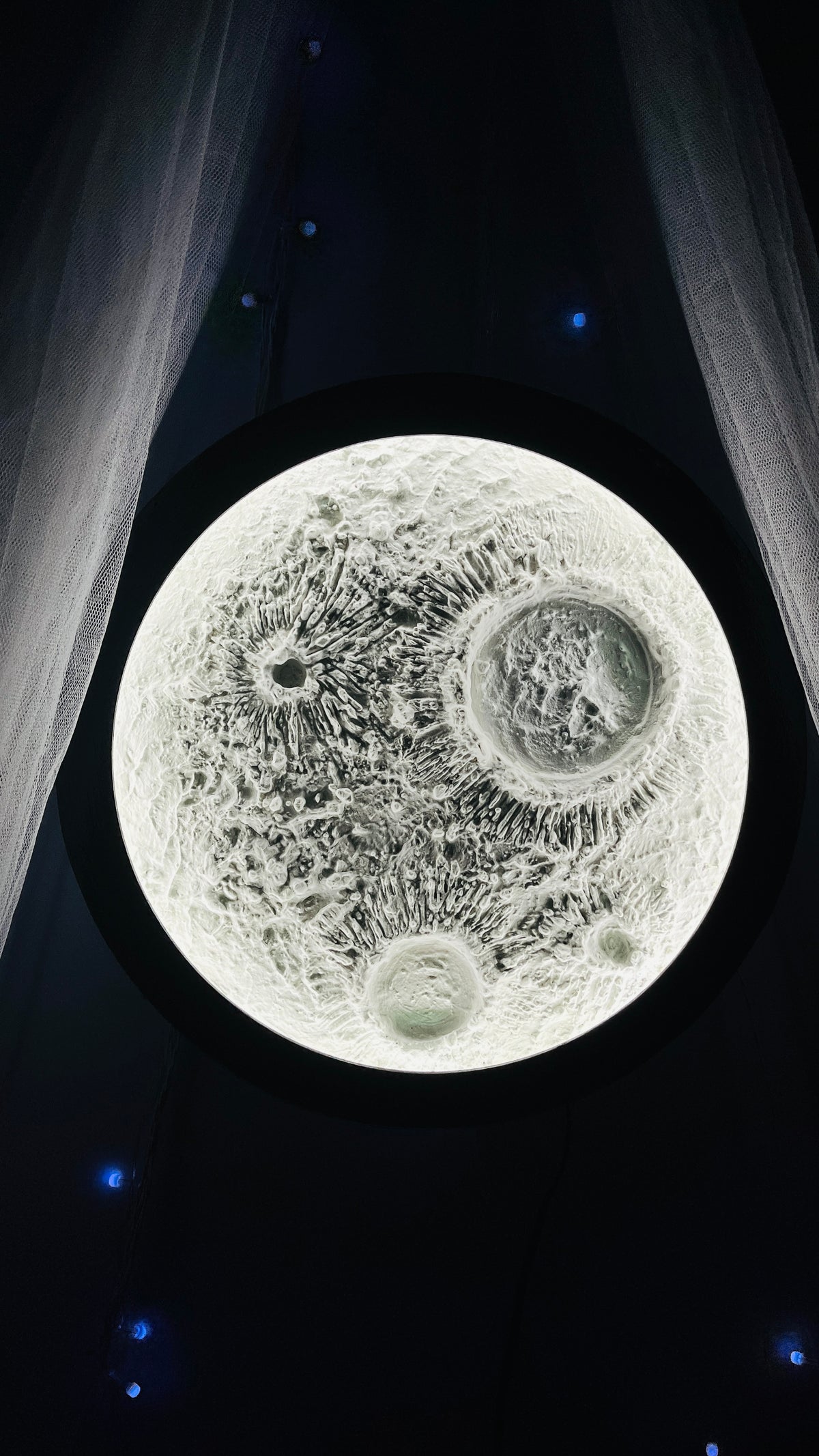 3D Moon Glow Wall Clock